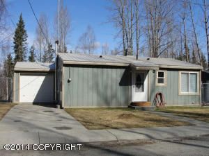 10815 E Twin Peaks Court, Palmer, AK 99645