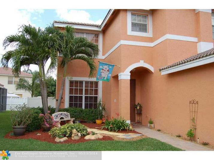 16363 SW 28TH CT, Hollywood, FL 33027