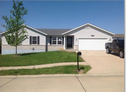 31 Nottingham Dr, Troy, MO 63379