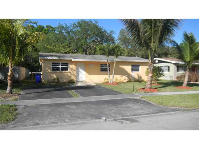 4971 SW 4TH ST, Pompano Beach, FL 33068