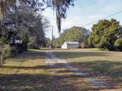 1104 OLD POLK CITY RD, Lakeland, FL 33809