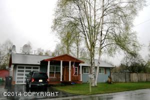 2816 Ambergate Drive, Anchorage, AK 99504