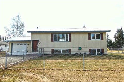 2018 Bridgewater Dr, Fairbanks, AK 99709