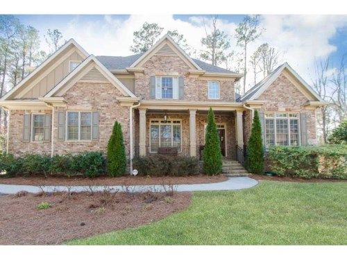 2925 Tall Pines Way, Atlanta, GA 30345