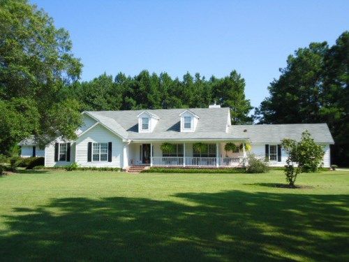 5400 Snake Nation Road, Hahira, GA 31632