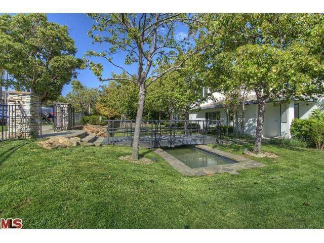 500 Toyopa Dr, Pacific Palisades, CA 90272