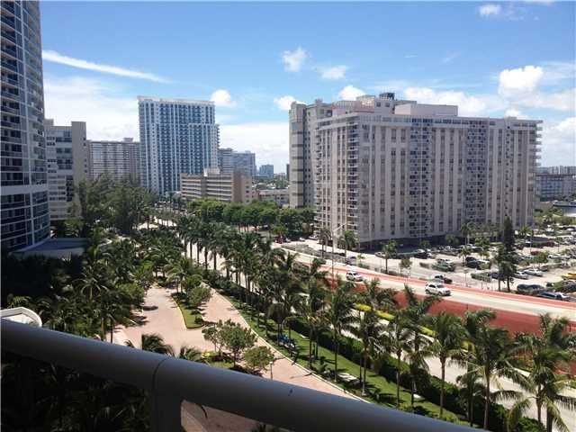 1800 S OCEAN DR # 806, Hallandale, FL 33009