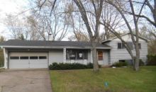 3429 Robinwood Ter Hopkins, MN 55305