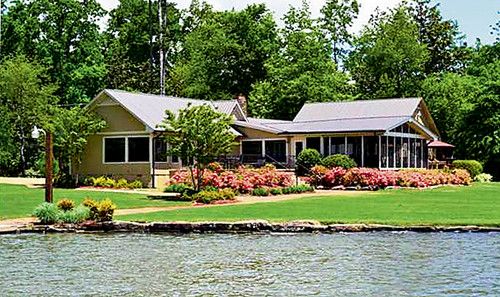 130 Pine Island Drive, Scottsboro, AL 35769