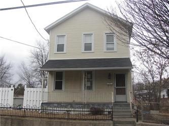 28  Hazleton St, Wilkes Barre, PA 18706