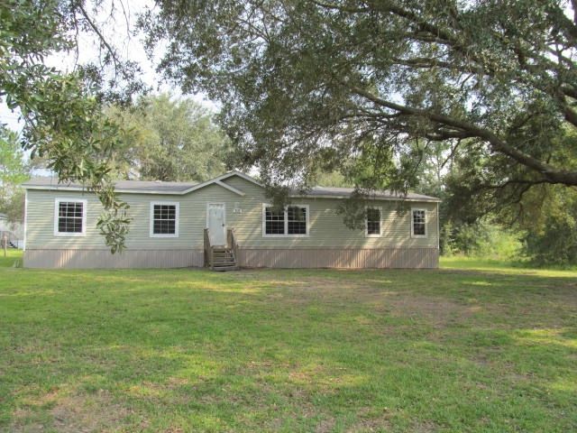 8530 NE 115th St, Bronson, FL 32621