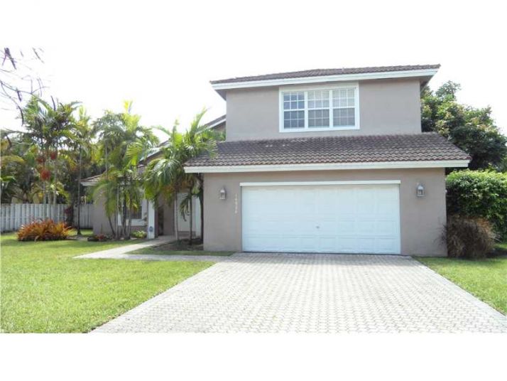 14930 SW 158 CT, Miami, FL 33196