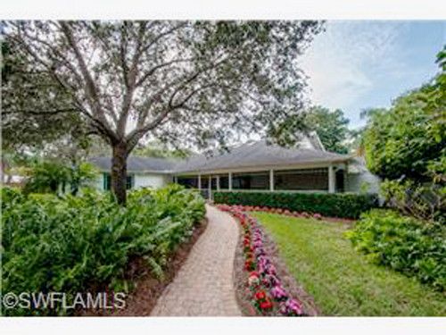 153 West St., Naples, FL 34108