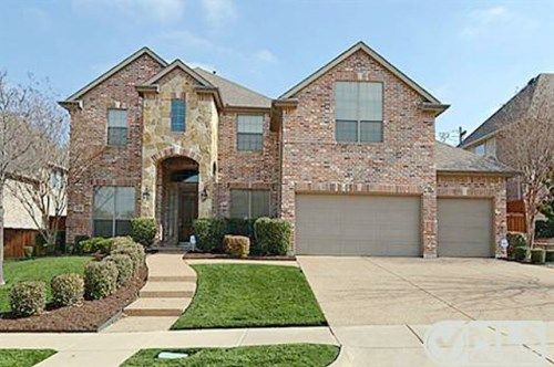 8208 Barrymoore Lane, Plano, TX 75025