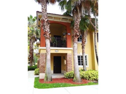 985 NE 33 TE # 101, Homestead, FL 33033