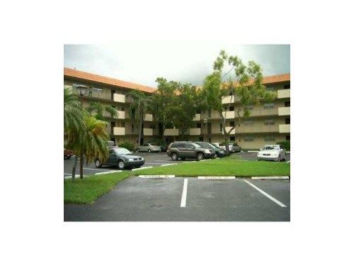 6260 S FALLS CIRCLE DR # 102-5, Fort Lauderdale, FL 33319