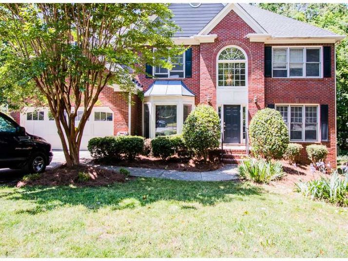 1040 Northpoint Trace, Roswell, GA 30076