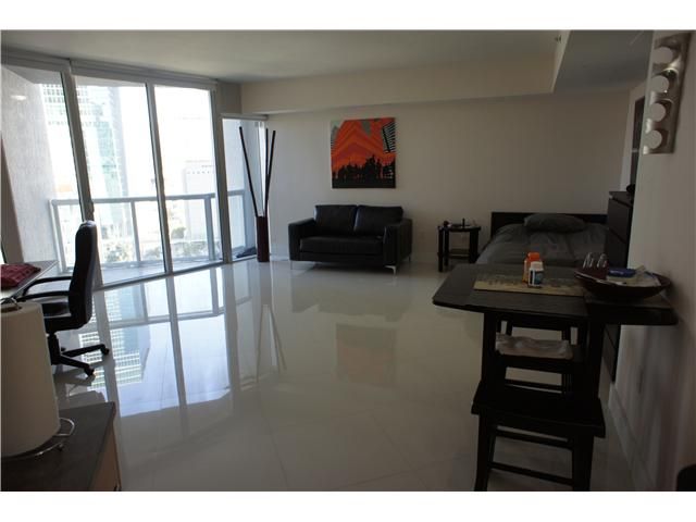 475 BRICKELL AV # 1808, Miami, FL 33131