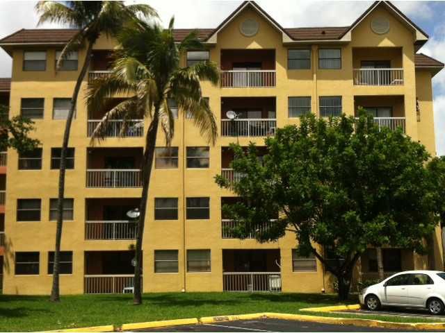 8100 GENEVA CT # 543, Miami, FL 33166