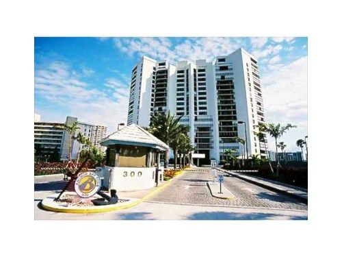 300 THREE ISLANDS BL # 106, Hallandale, FL 33009