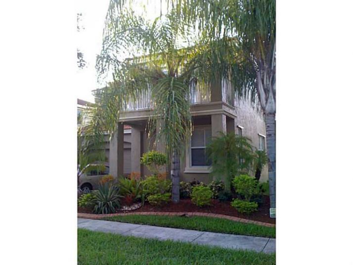 15812 SW 48 MNR, Hollywood, FL 33027