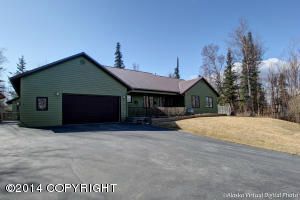 7700 E Woodview Way, Palmer, AK 99645