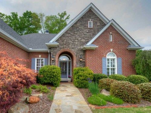 5935 Lake Oak Landing, Cumming, GA 30040