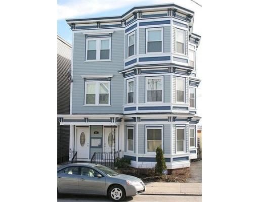 26 Gladstone St #2, Boston, MA 02128