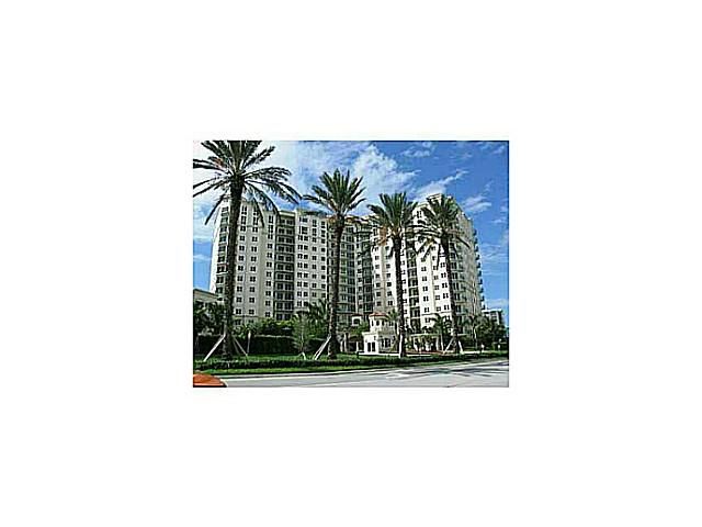 19900 E COUNTRY CLUB DR # 816, Miami, FL 33180