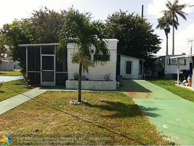 8548 BERKLEY DR, Fort Lauderdale, FL 33324