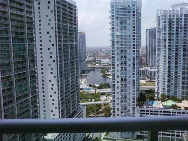 485 BRICKELL AV # 3005, Miami, FL 33131