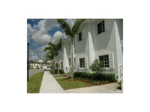 2731 3 DR # 105, Homestead, FL 33033