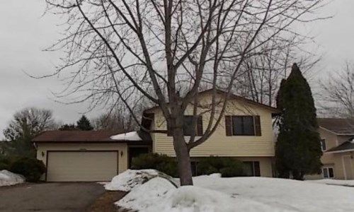 4292 Beaver Dam Rd, Saint Paul, MN 55122