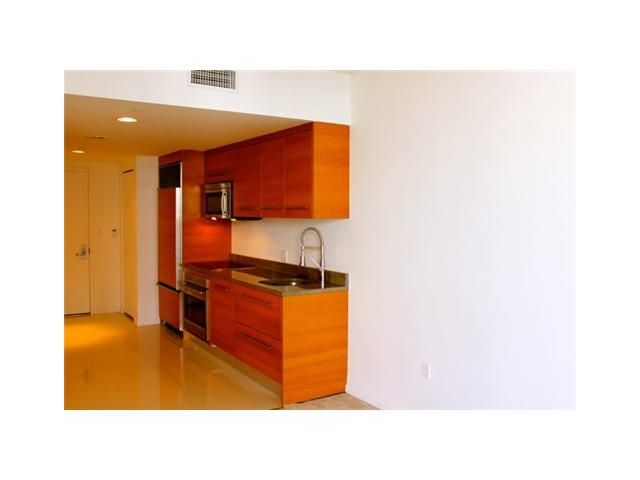 495 BRICKELL AV # 4408, Miami, FL 33131