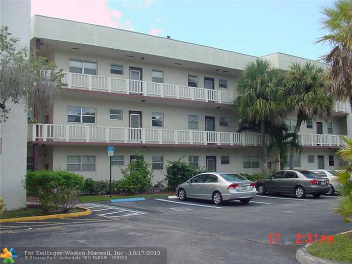 8380 LAGOS DE CAMPO BL # 201, Fort Lauderdale, FL 33321