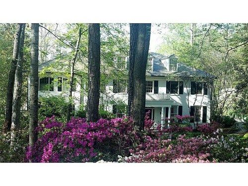 1891 River Forest Road, Atlanta, GA 30327