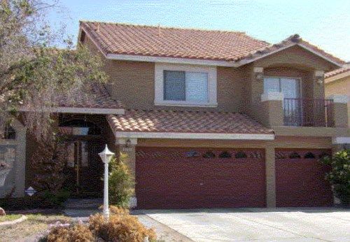 8225 Swan Lake Avenue, Las Vegas, NV 89128