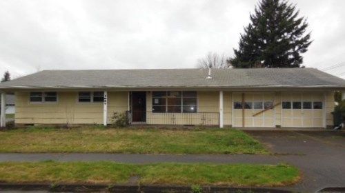 1037 Se 167th Ave, Portland, OR 97233