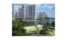 3370 HIDDEN BAY DR # 707 Miami, FL 33180