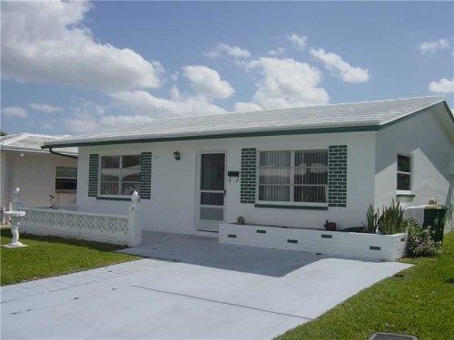 8304 NW 57 PL, Fort Lauderdale, FL 33321