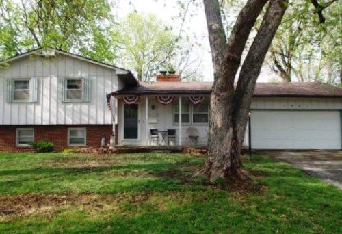 1501 Nw B St, Blue Springs, MO 64015