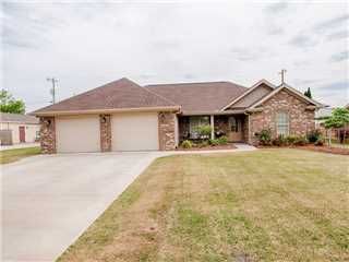 906 Buena Vista Ave, Muscle Shoals, AL 35661