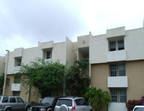 D303 Valles De Torrimar, Guaynabo, PR 00966