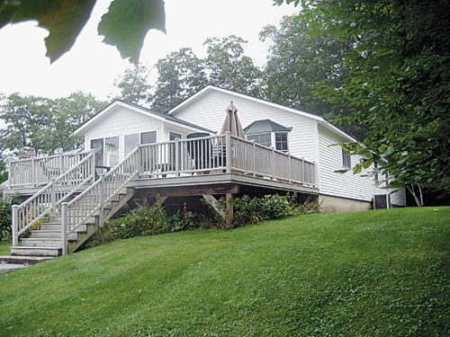 26 Nutmeg Lane, Salisbury, VT 05769