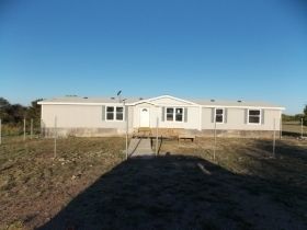 230 S Skyline Ct, Cresson, TX 76035