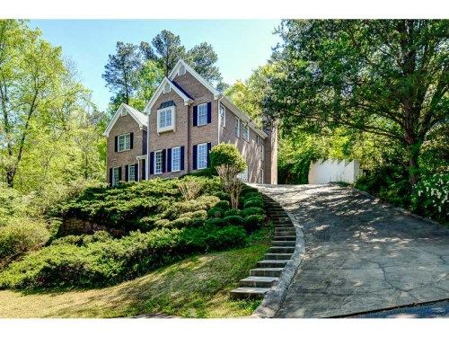 96 Skyland Drive, Roswell, GA 30075