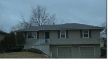 406 Chapel Rd Warrensburg, MO 64093