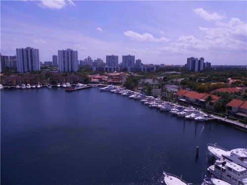 3610 YACHT CLUB DR # 1209, Miami, FL 33180