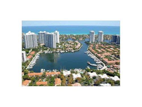 21387 MARINA COVE CIRCLE # F11, Miami, FL 33180