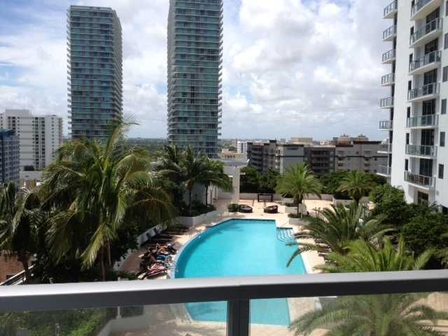 1060 BRICKELL AV # 1513, Miami, FL 33131